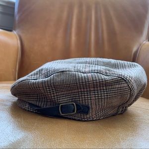 Janie and Jack Newsboy Cap in Houndstooth plaid wool blend